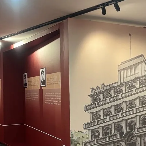 标识标牌喷绘 色彩饱和经久不褪色